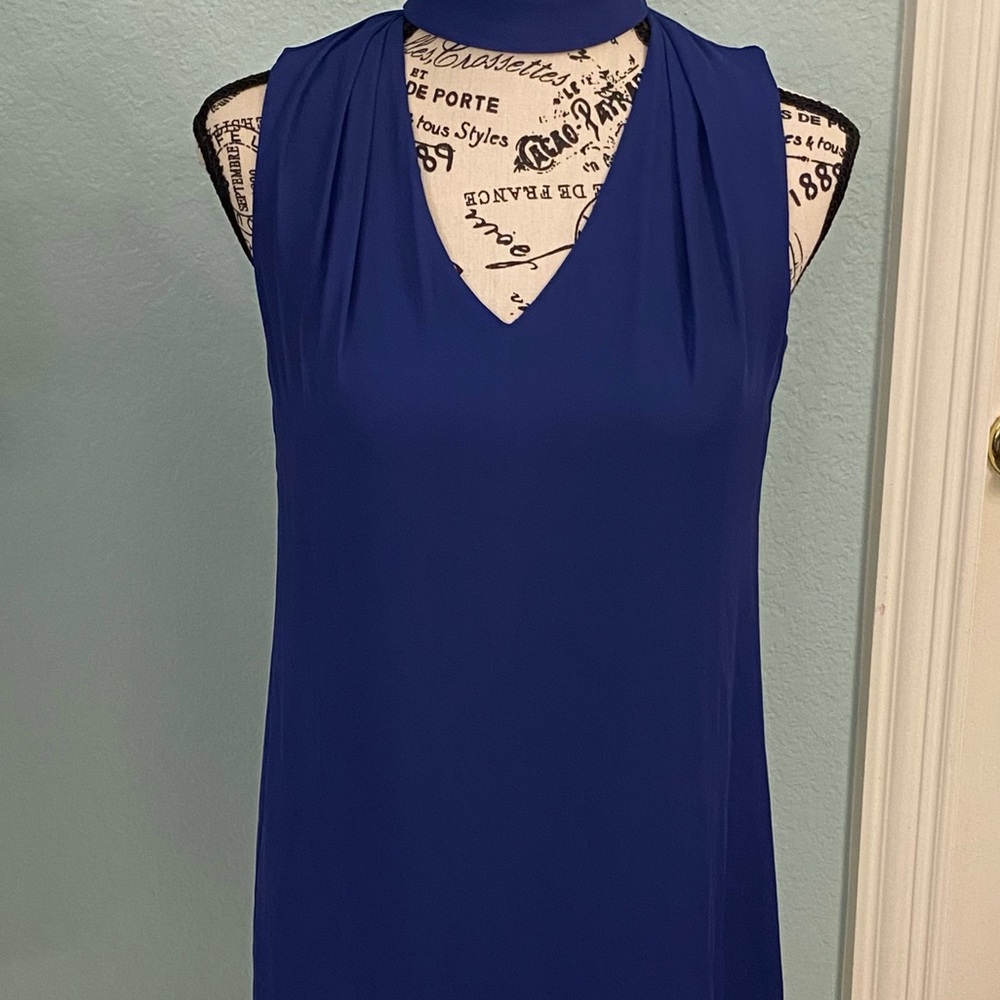 White House Black Market size 00 Blue Dress